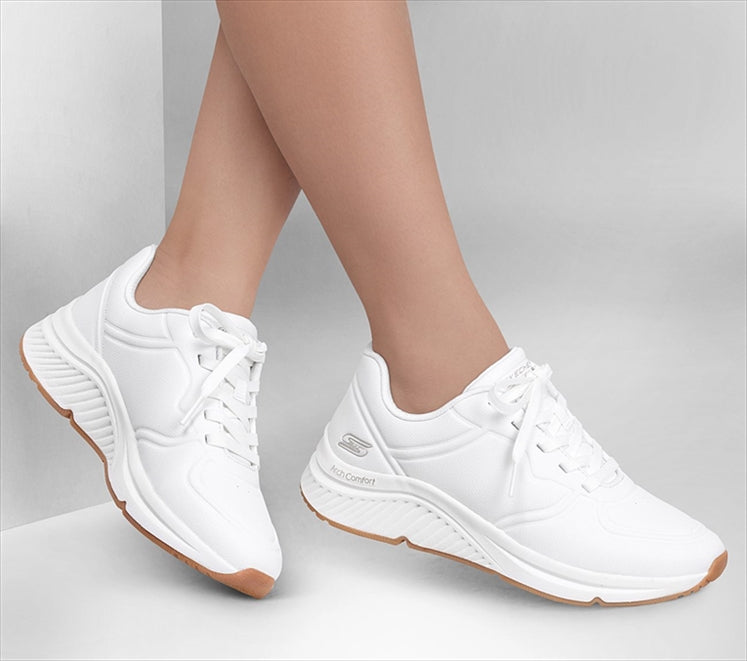 https://powersoft365customers.blob.core.windows.net/he24794-talbot-shoes-ltd/Models/117560-WHI_2.jpg