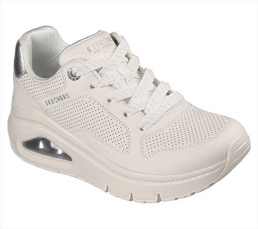 https://powersoft365customers.blob.core.windows.net/he24794-talbot-shoes-ltd/Models/177767-WHI.jpg