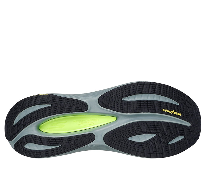 220509 - SKECHERS
