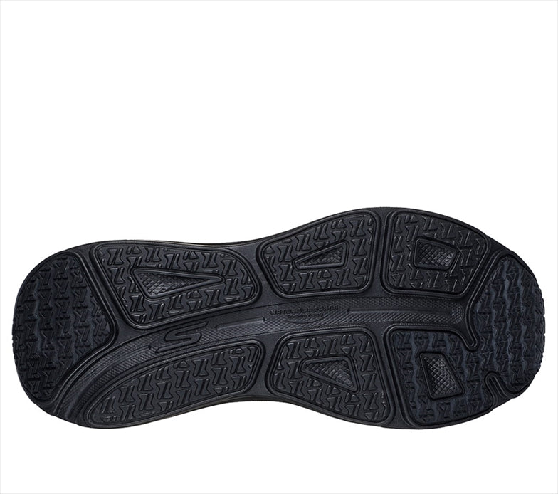 220613 - SKECHERS