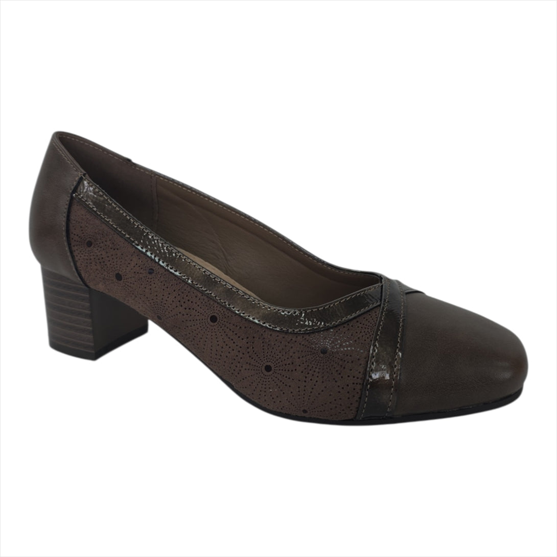 https://powersoft365customers.blob.core.windows.net/he24794-talbot-shoes-ltd/Models/SF891-825-GRN.jpg