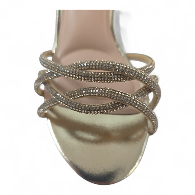 https://powersoft365customers.blob.core.windows.net/he24794-talbot-shoes-ltd/Models/W6921-GOL_1.jpg