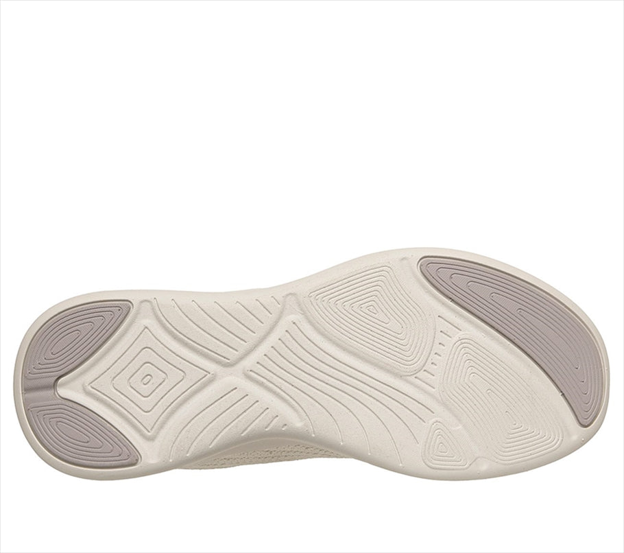 https://powersoft365customers.blob.core.windows.net/he24794-talbot-shoes-ltd/Models/117731-OFFWHI_3.jpg