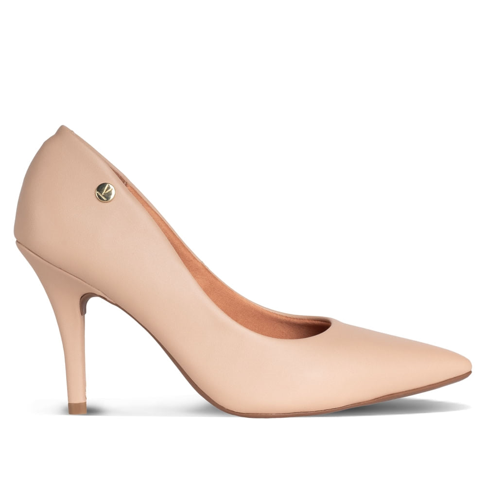 https://powersoft365customers.blob.core.windows.net/he24794-talbot-shoes-ltd/Models/1184-101-BEI_1.jpg