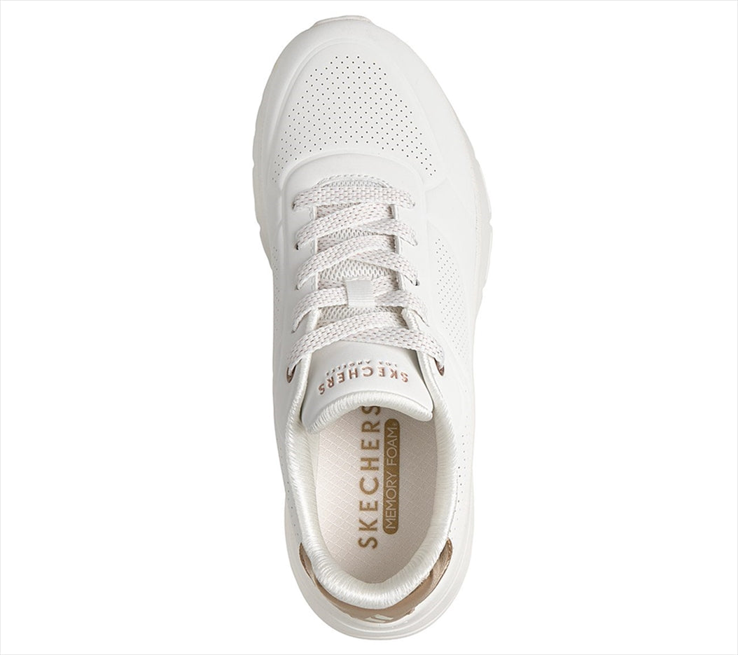https://powersoft365customers.blob.core.windows.net/he24794-talbot-shoes-ltd/Models/177799-WHI_2.jpg