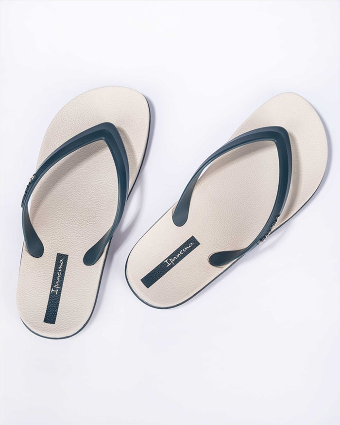 https://powersoft365customers.blob.core.windows.net/he24794-talbot-shoes-ltd/Models/17802630719-BEBLU_3.jpg