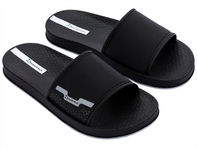 https://powersoft365customers.blob.core.windows.net/he24794-talbot-shoes-ltd/Models/17802630818-BLKWH_3.jpg