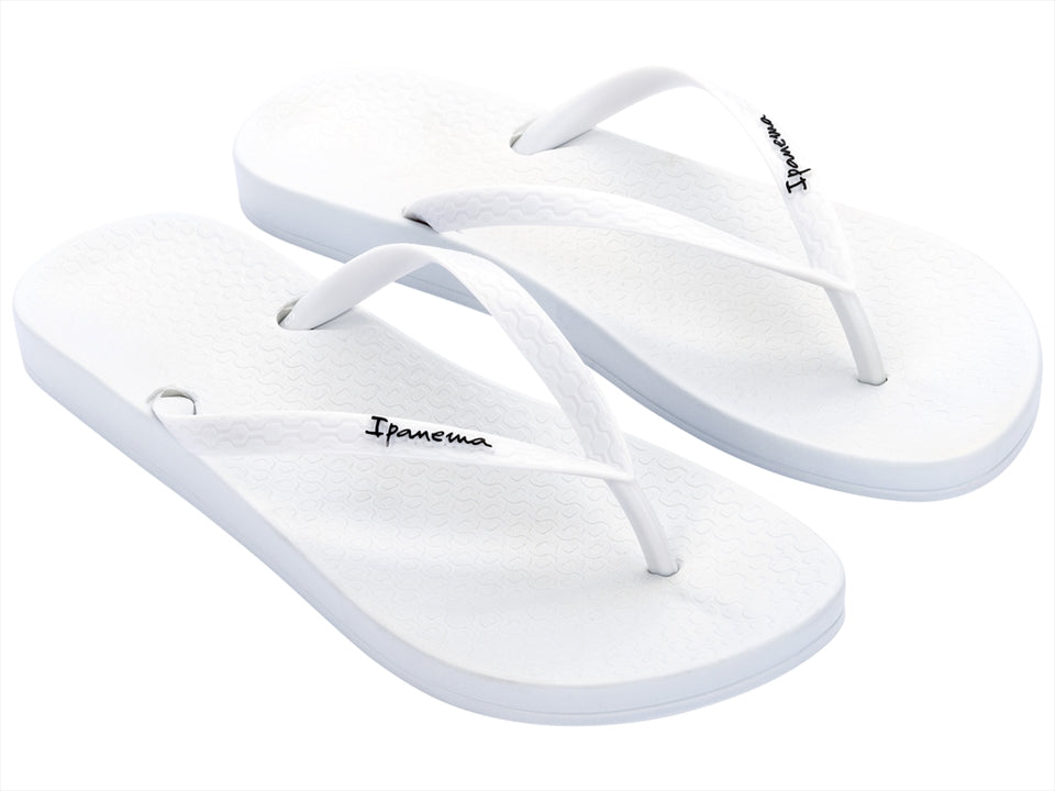 https://powersoft365customers.blob.core.windows.net/he24794-talbot-shoes-ltd/Models/17802631726-WHITE_5.jpg