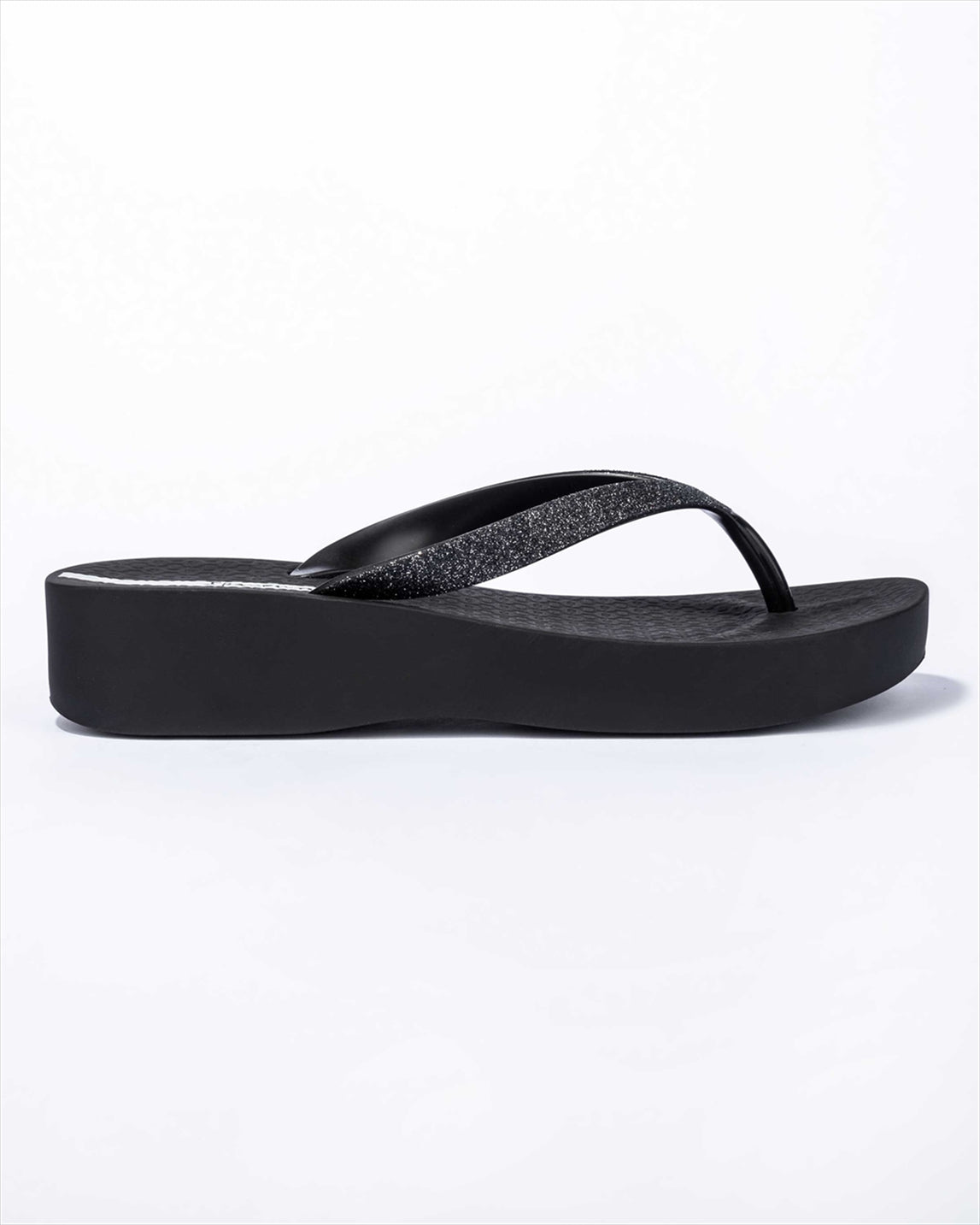 https://powersoft365customers.blob.core.windows.net/he24794-talbot-shoes-ltd/Models/17802634626-BLK.jpg