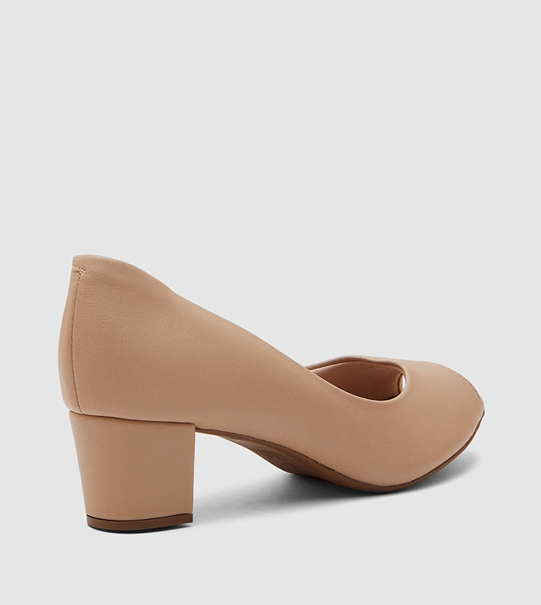 https://powersoft365customers.blob.core.windows.net/he24794-talbot-shoes-ltd/Models/4777-400-BEI_3.jpg