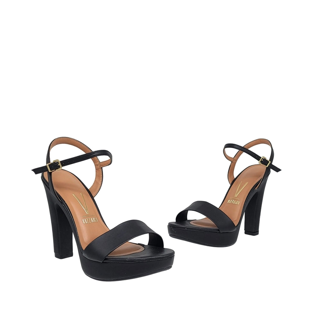 https://powersoft365customers.blob.core.windows.net/he24794-talbot-shoes-ltd/Models/6292-200-BLA_1.jpg