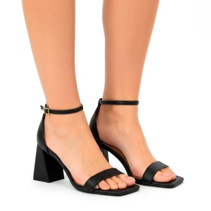 https://powersoft365customers.blob.core.windows.net/he24794-talbot-shoes-ltd/Models/6464-102-7286-BLA_1.jpg
