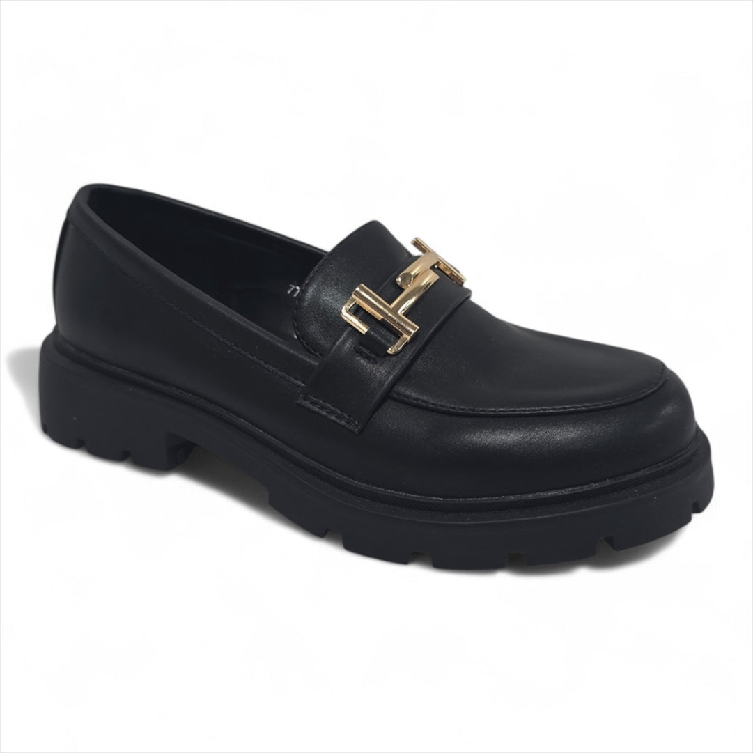 https://powersoft365customers.blob.core.windows.net/he24794-talbot-shoes-ltd/Models/77-431-BLA.jpg