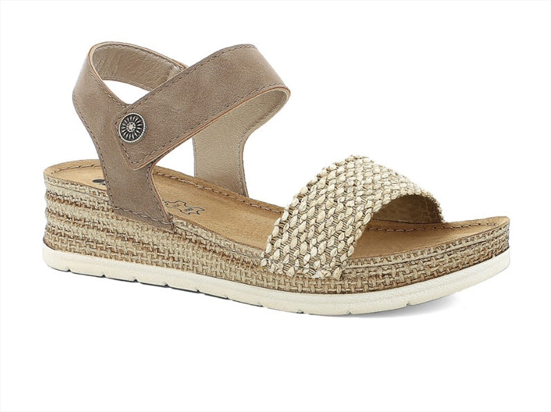 https://powersoft365customers.blob.core.windows.net/he24794-talbot-shoes-ltd/Models/RV14-CAMEL.jpg