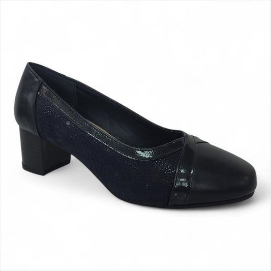 https://powersoft365customers.blob.core.windows.net/he24794-talbot-shoes-ltd/Models/SF891-825-BLU.jpg